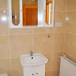 Apartment Lorabel Apartmanhaz