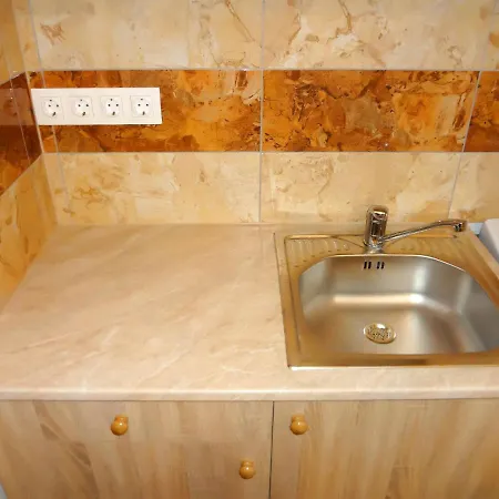 Lorabel Apartmanhaz Hévíz