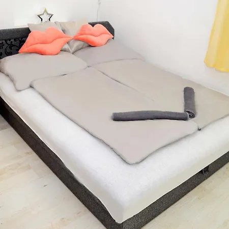 Appartement Lorabel Apartmanhaz Hévíz