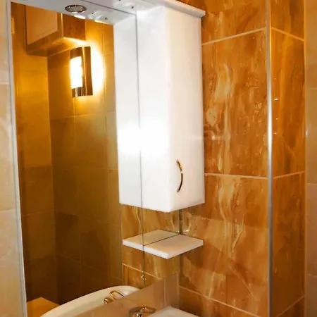 Lorabel Apartmanhaz * Hévíz