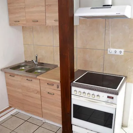 Lorabel Apartmanhaz Héviz