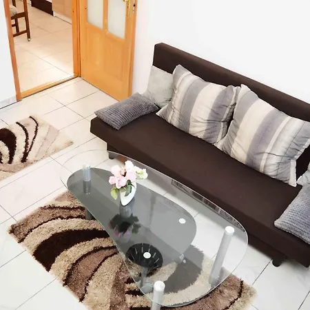 Lorabel Apartmanhaz * Hévíz