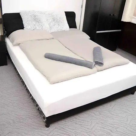 Lorabel Apartmanhaz Appartement