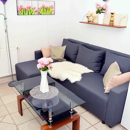 Lorabel Apartmanhaz Appartement *