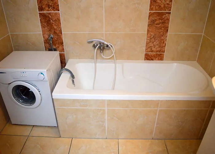 Lorabel Apartmanhaz דירה Hévíz