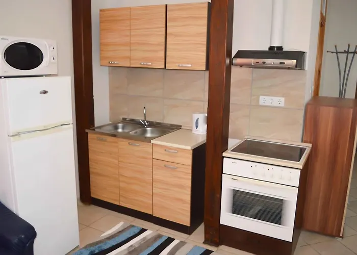Lorabel Apartmanhaz דירה
