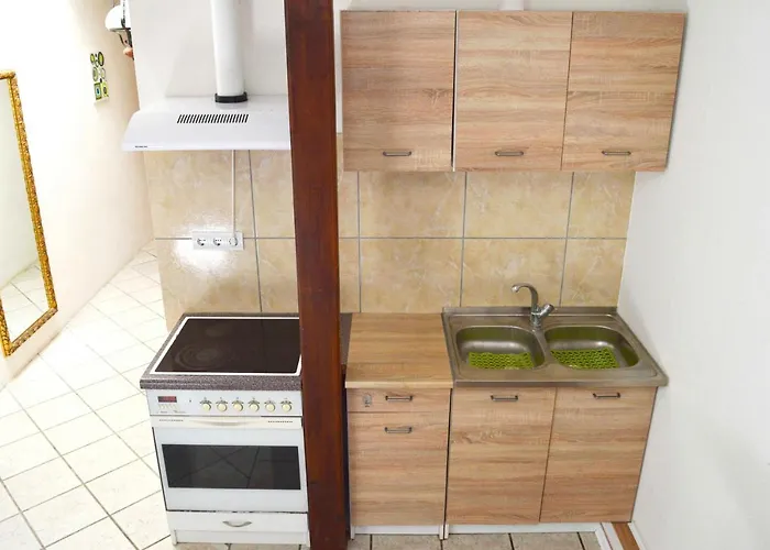 דירה Lorabel Apartmanhaz