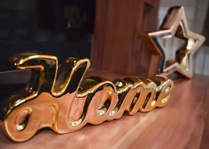 Lorabel Apartmanhaz דירה *