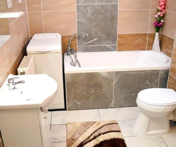 Διαμέρισμα Lorabel Apartmanhaz Hévíz