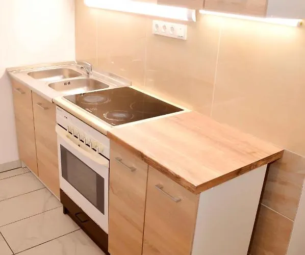 Lorabel Apartmanhaz דירה